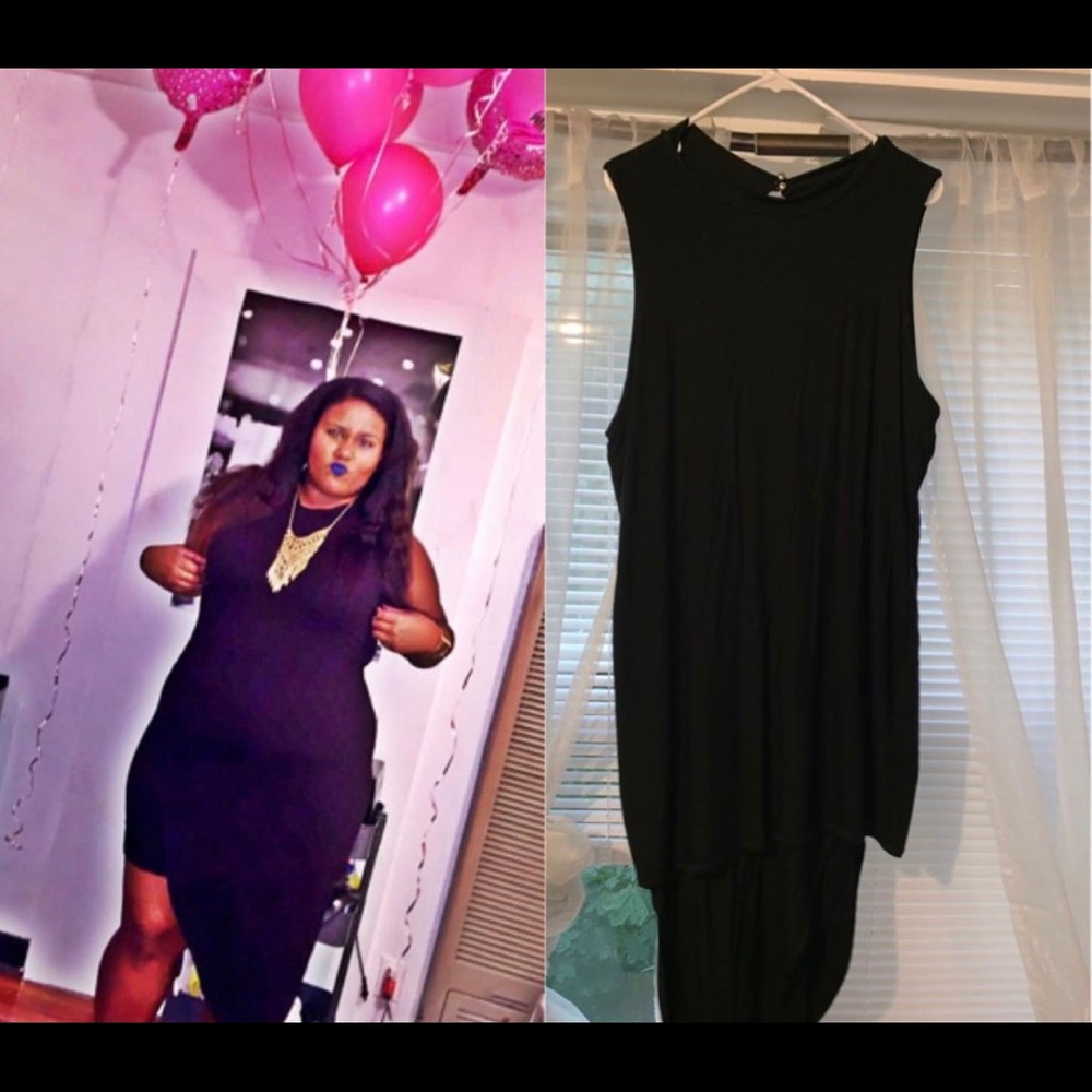 Black sleeveless dress